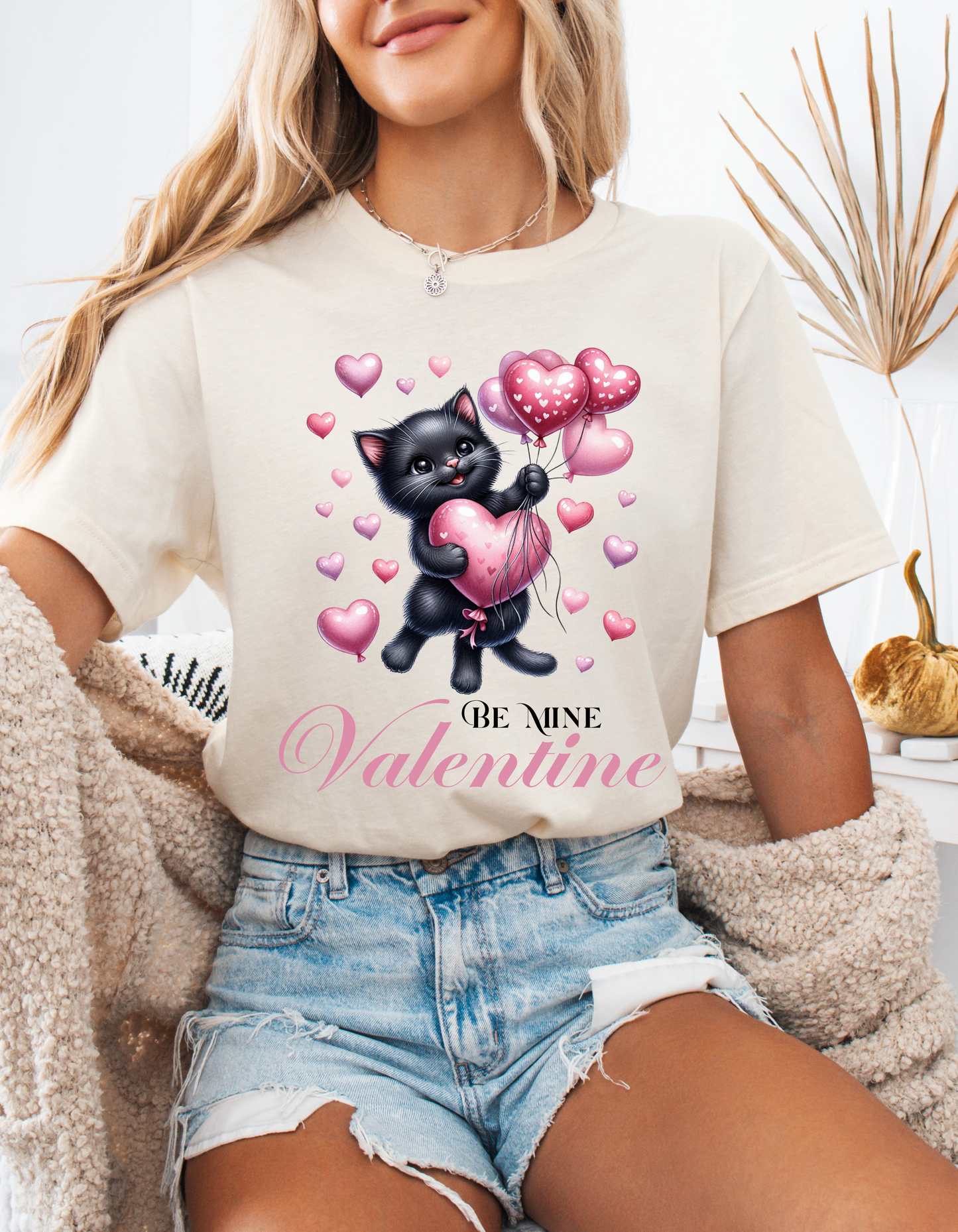 Cat Lover Valentine T-shirt for Women Kitty Mom V-day Shirt
