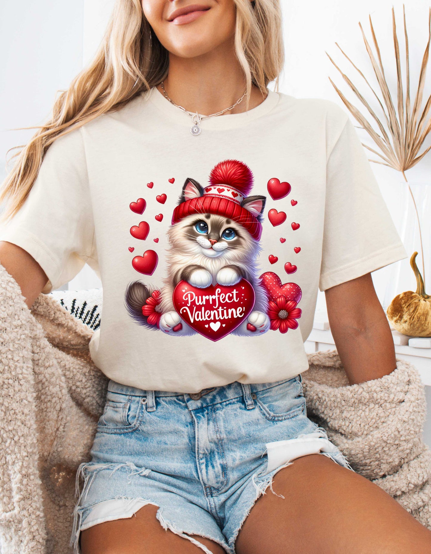 Cat Lover Valentine T-shirt for Women V-day Gift for Cat Mom Shirt